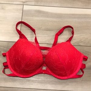 NWOT Victoria’s Secret Very Sexy Push up Bra